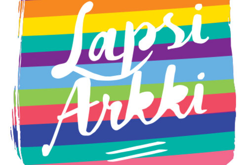 LapsiArkki_RAITA_taustalla_web_S.jpg